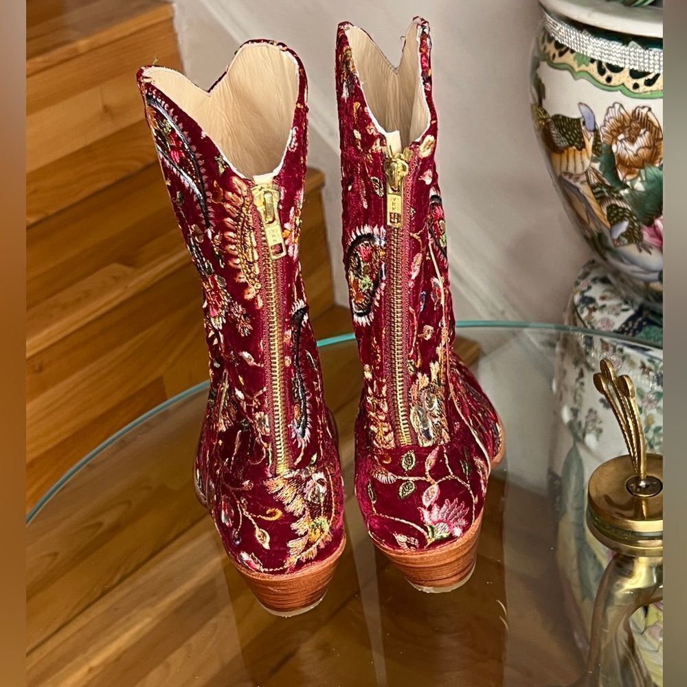 Newmomo Newyorkevy Embroideredvelvetboots — image 6 of 8